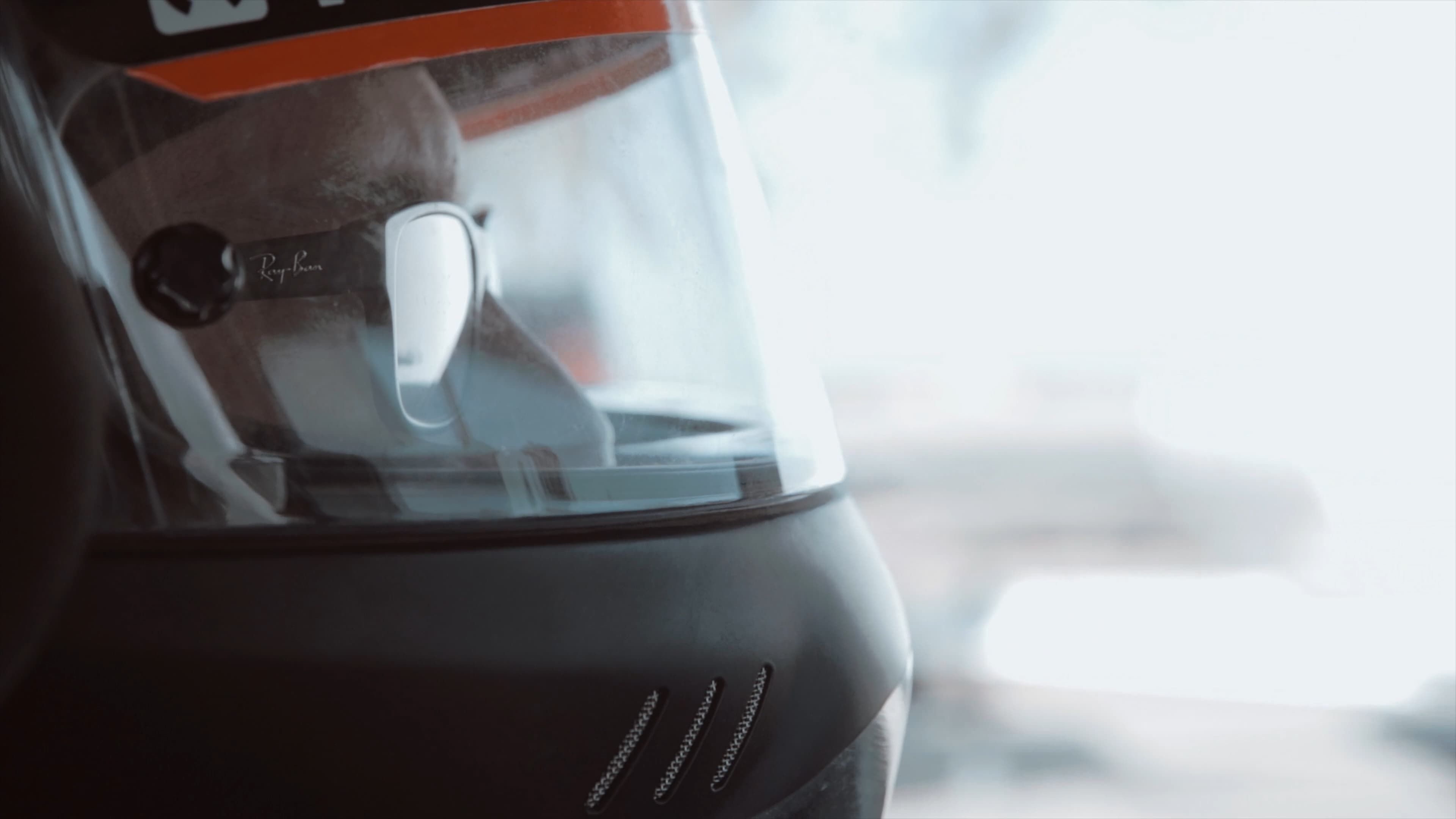 Air Lift Performance - Track It